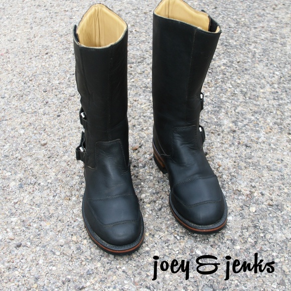 chippewa biker boots